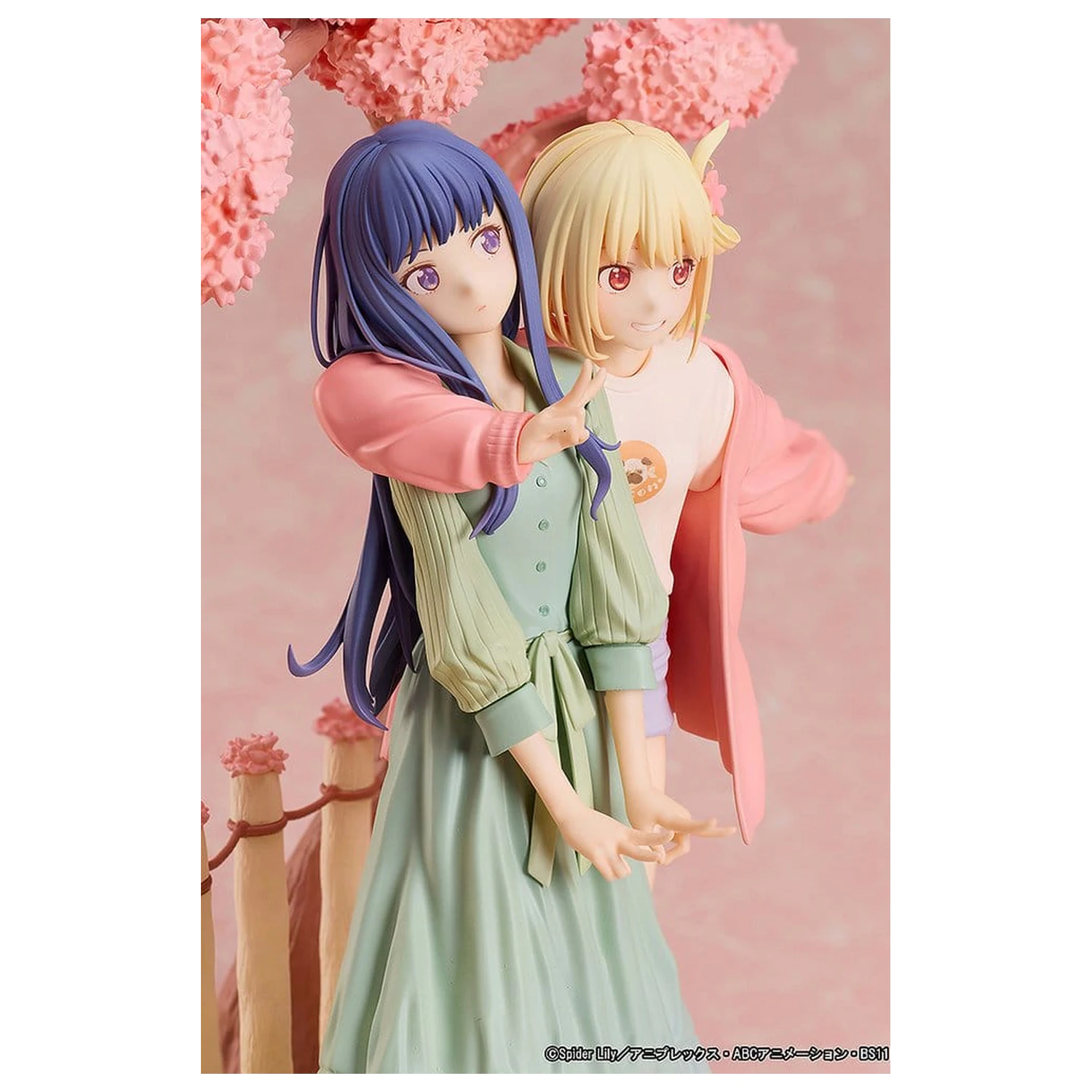 Lycoris Recoil PVC figurky 2-Pack Chisato Nishikigi & Takina Inoue Spring Ver. 25 cm fotografii produktu
