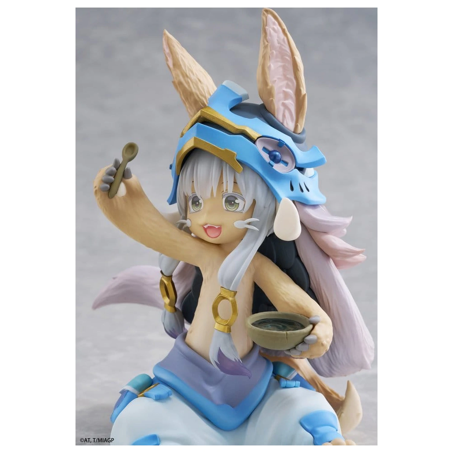 Made in Abyss Desktop Roztomilá PVC figurka Nanachi (Mealtime ver.) 13 cm fotografii produktu