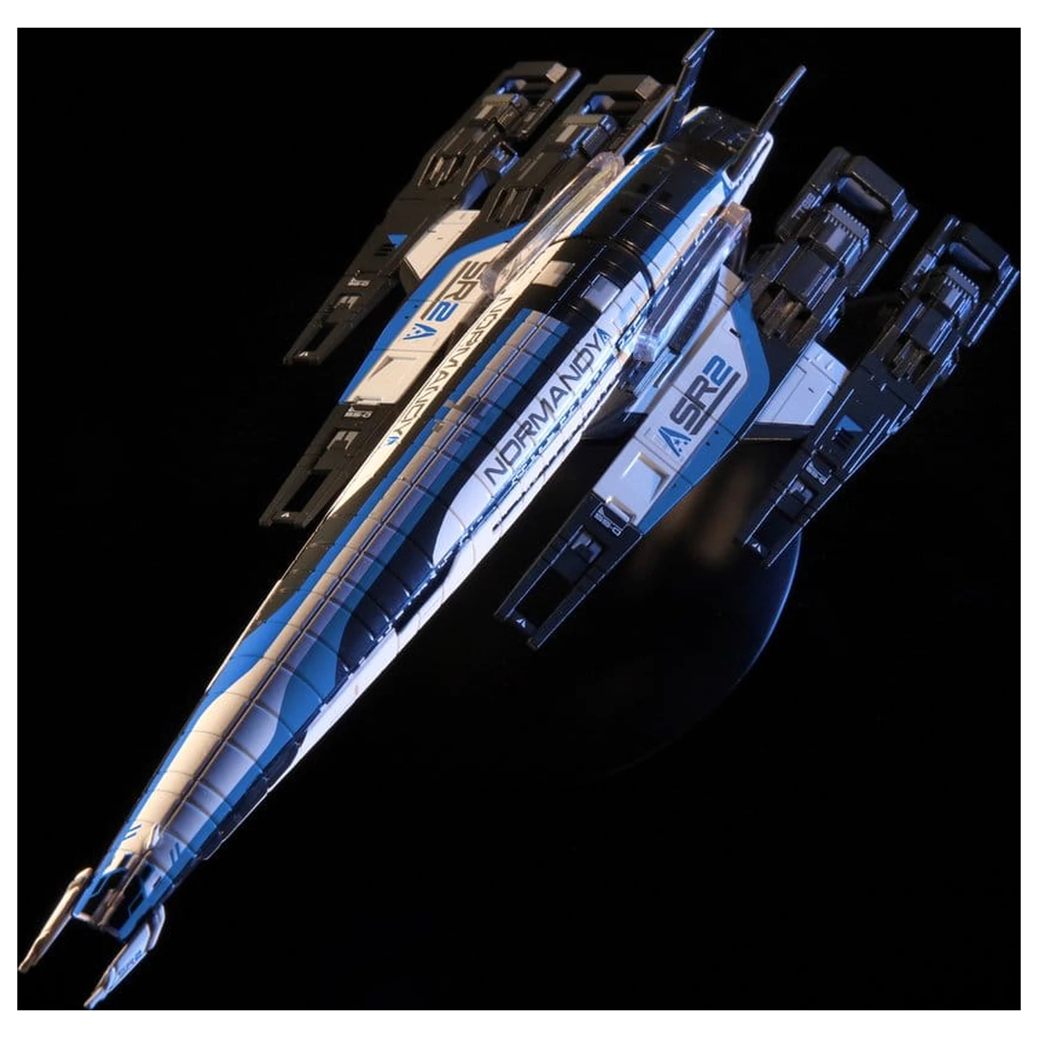 Mass Effect Die-Cast Normandy SR-2 figurka 22 cm fotografii produktu