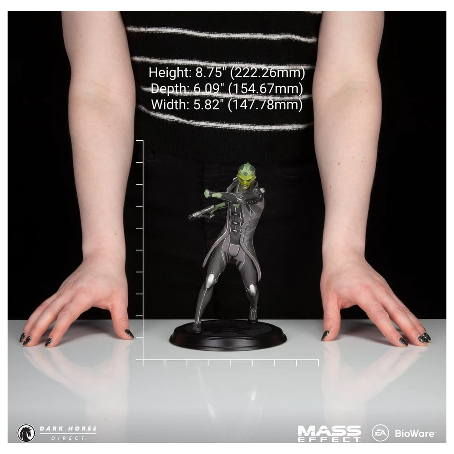 Mass Effect PVC figurka Thane Krios 22 cm fotografii produktu