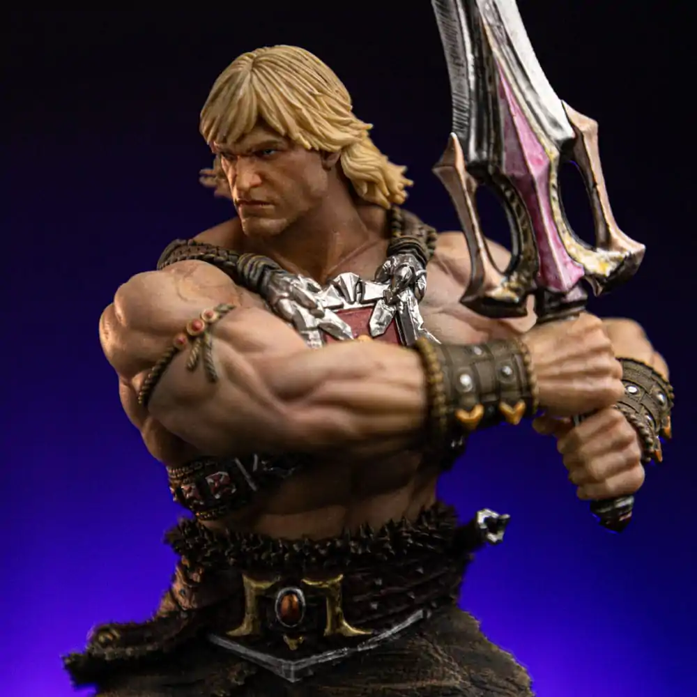 Masters of the Universe Deluxe Art Scale Socha 1/10 He-Man Unleashed 34 cm fotografii produktu