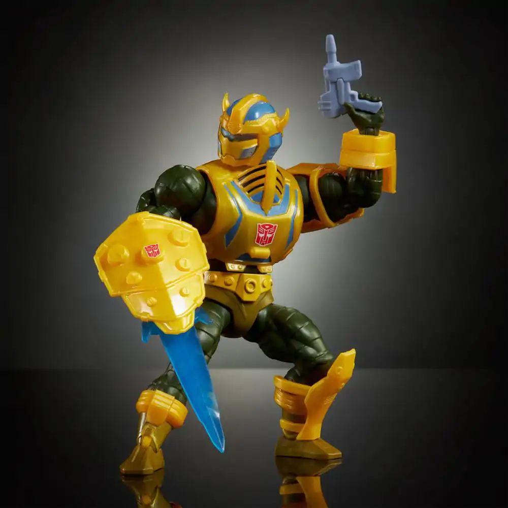 Masters of the Universe x Transformers Akční figurka Bumblebee Armor Man-At-Arms heo European Exclusive 14 cm fotografii produktu