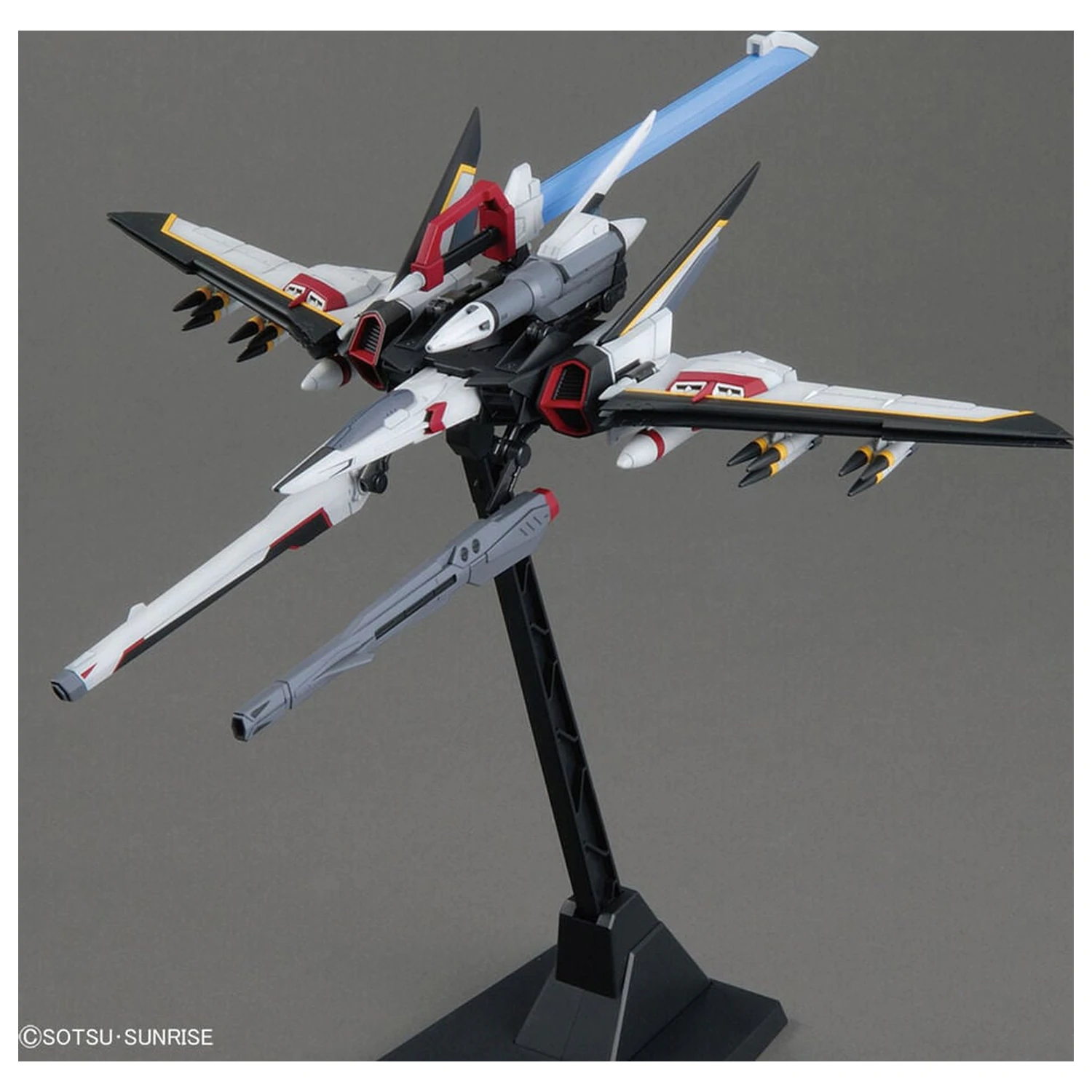 MBF-02 Strike Rouge Ootori Unit Ver. RM Model kit MG 1/100 fotografii produktu