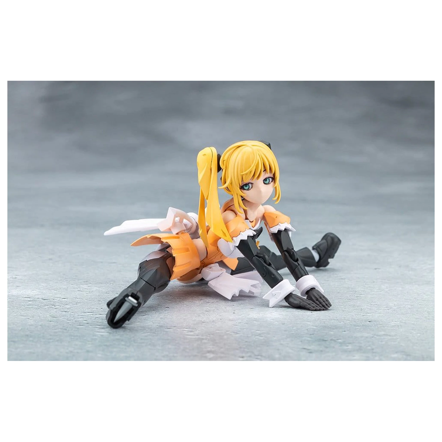 Megalomaria Unlimited Universe plastový model figurky Stars 14 cm fotografii produktu