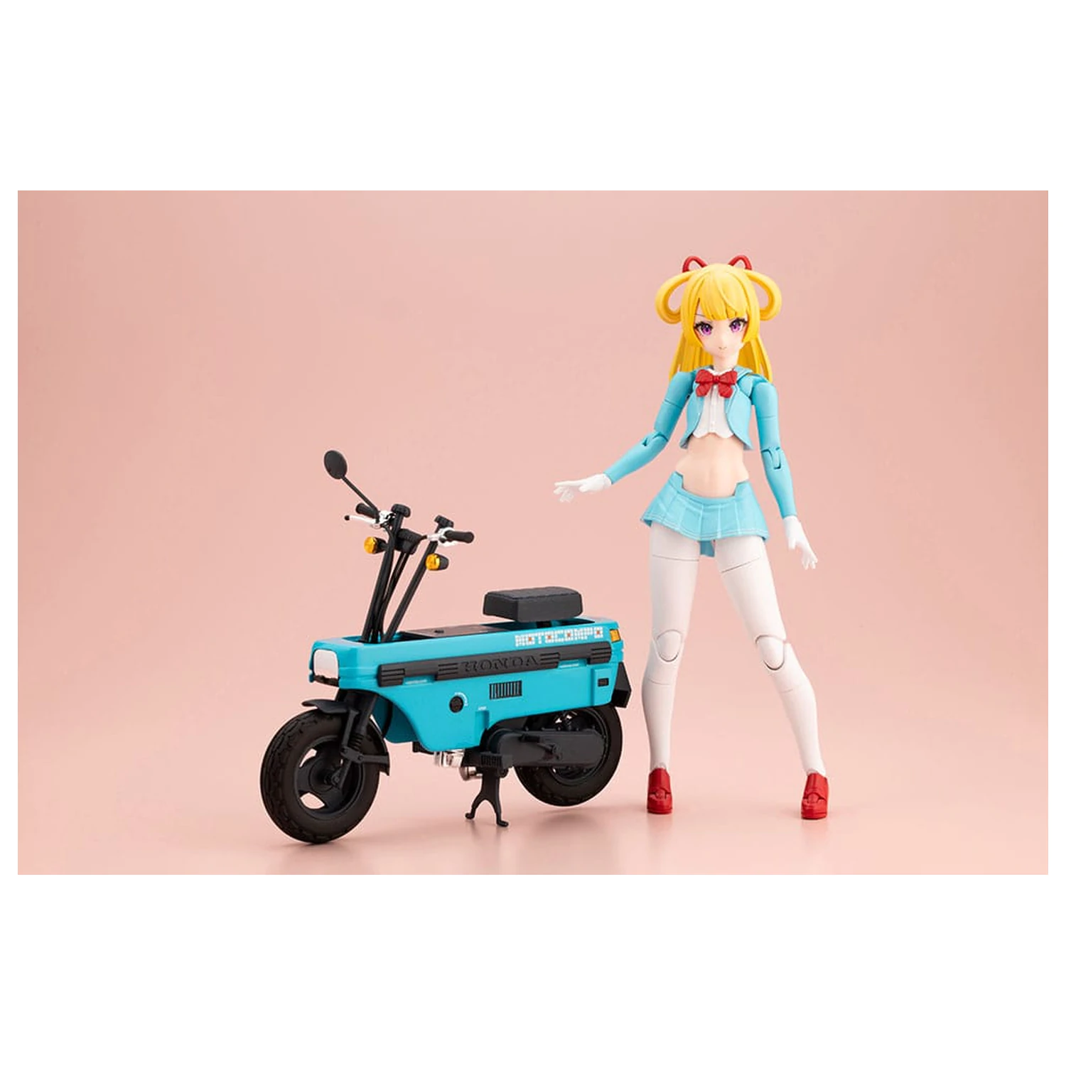 Megami Device Buster Doll Series Sestavitelná plastová stavebnice 1/1 Knight Alice s Honda AB12 Motocompo 15 cm fotografii produktu