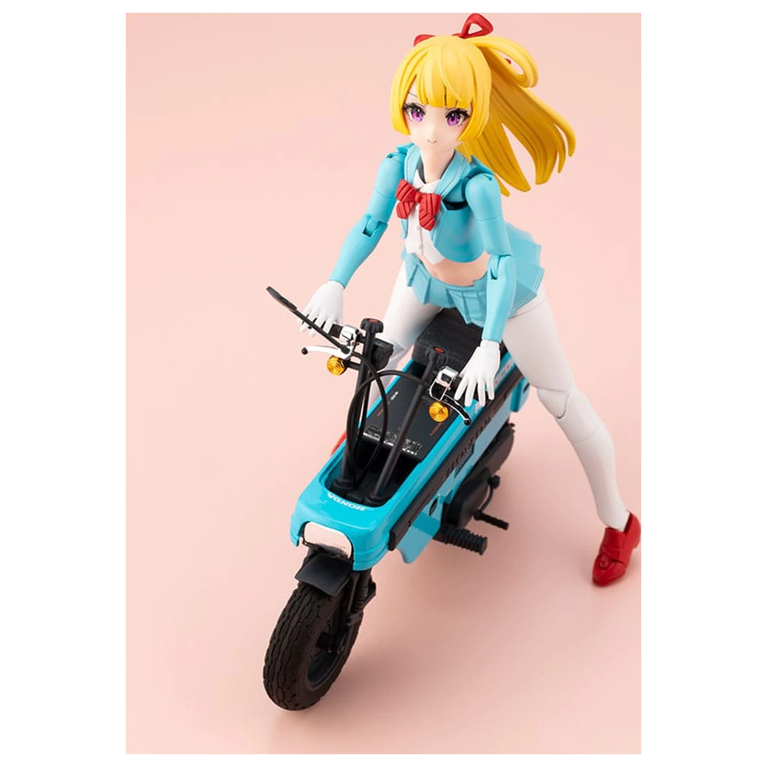 Megami Device Buster Doll Series Sestavitelná plastová stavebnice 1/1 Knight Alice s Honda AB12 Motocompo 15 cm fotografii produktu