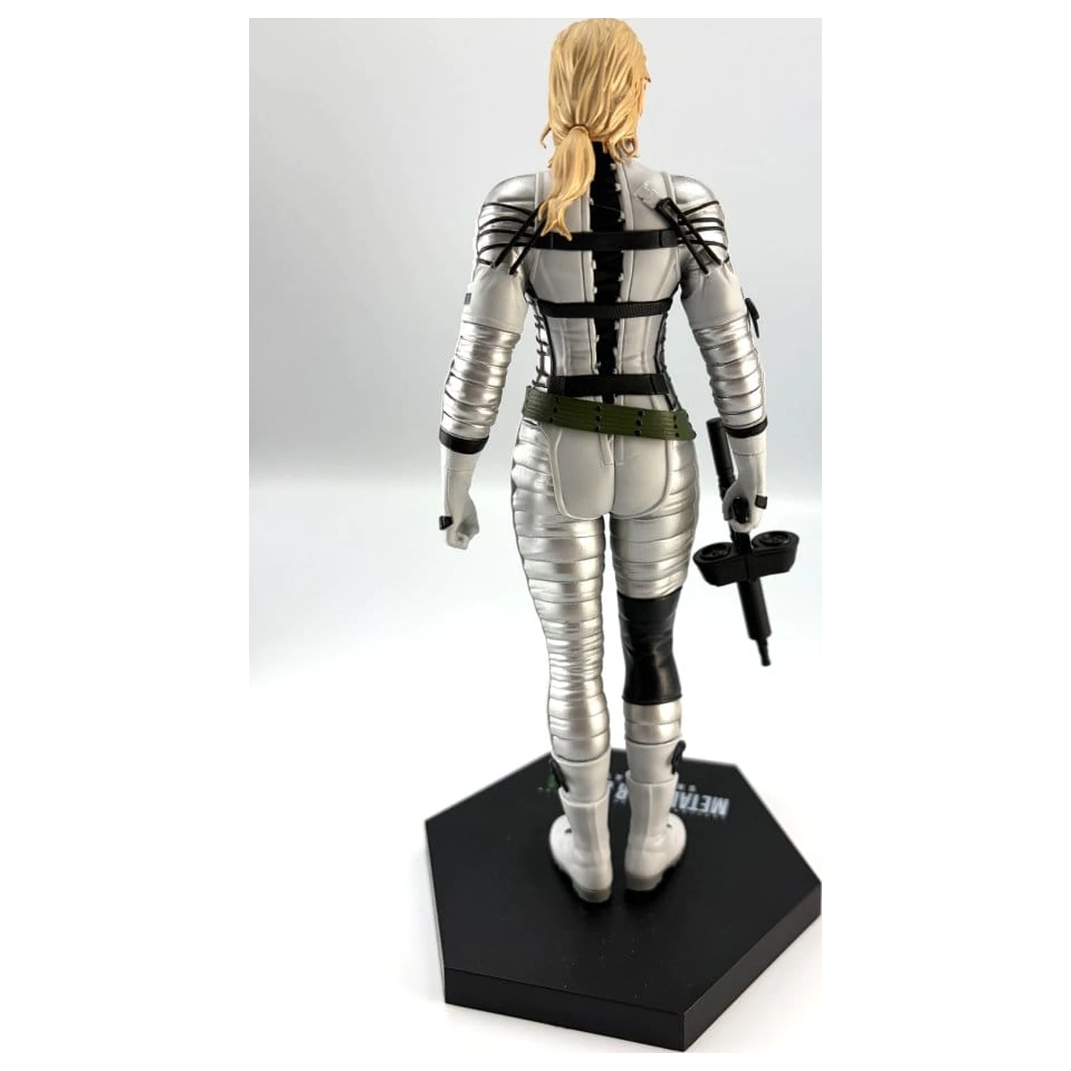 Metal Gear Solid Delta: Snake Eater PVC figurka The Boss 20 cm fotografii produktu