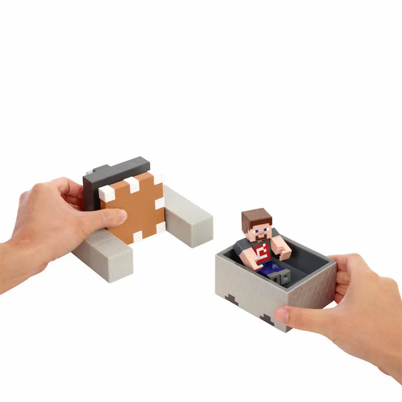 Minecraft figurka Steva s výbušným vozíkem fotografii produktu