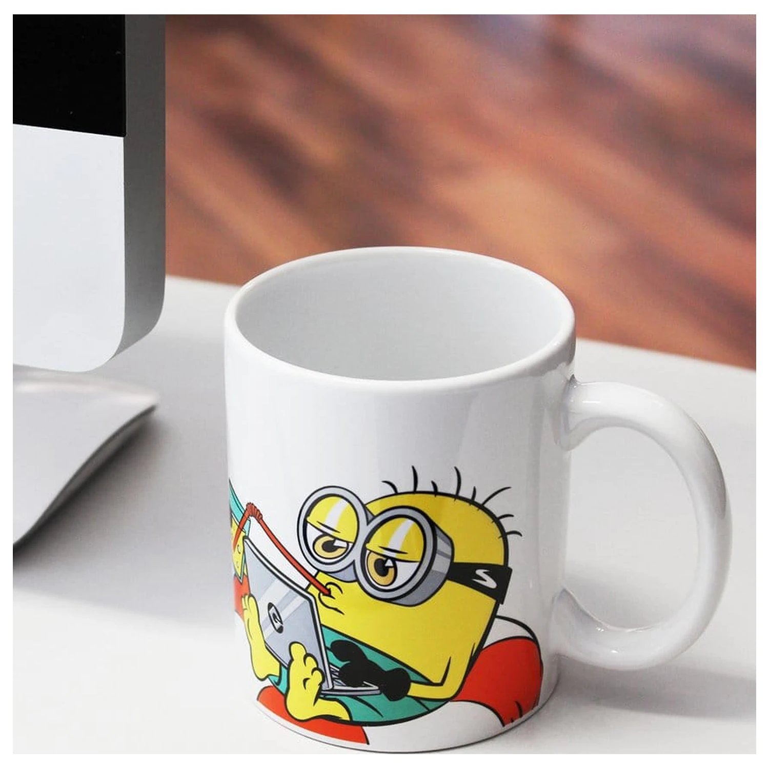 Minions hrnek Working 320 ml fotografii produktu