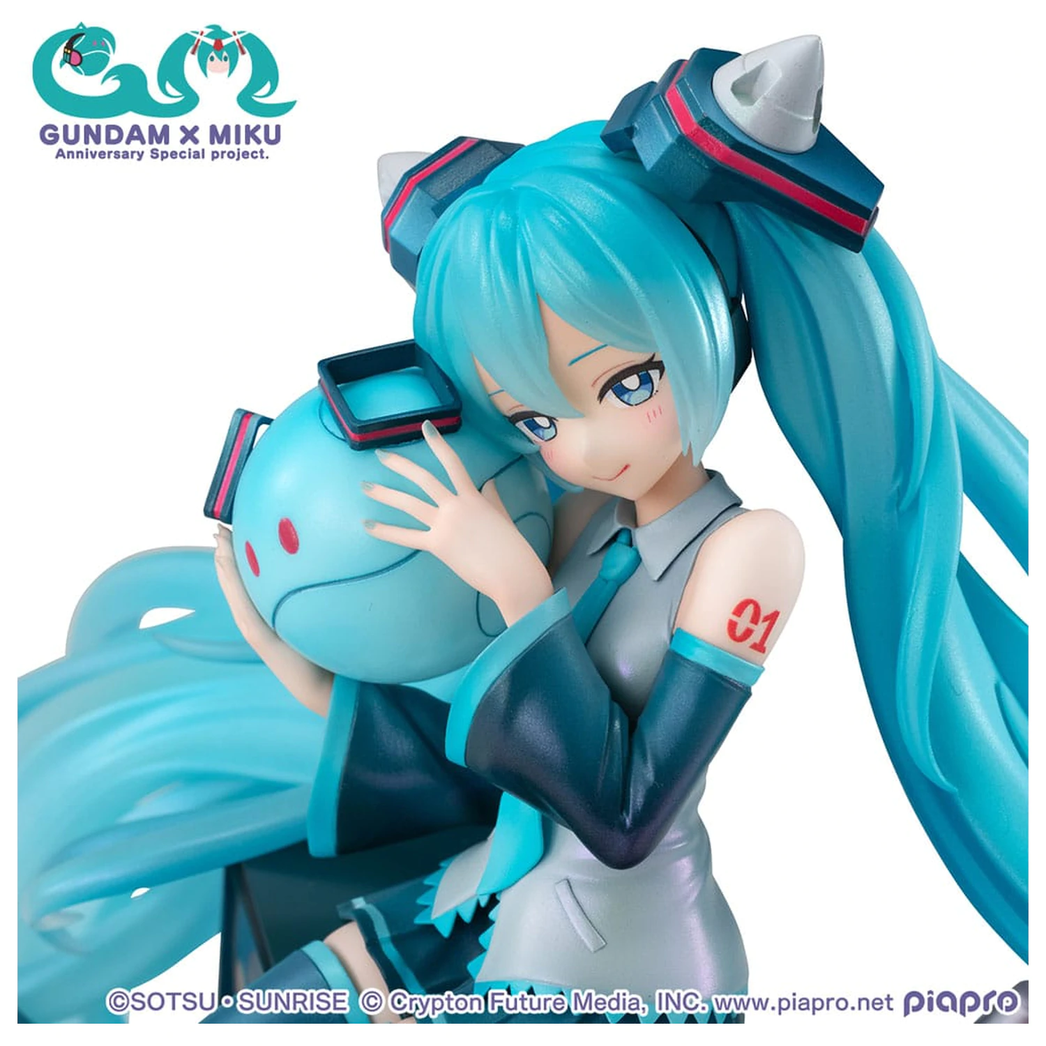 Mobile Suit Gundam x Hatsune Miku Lucrea PVC socha Hatsune Miku x OO Gundam 45. výročí 17 cm fotografii produktu