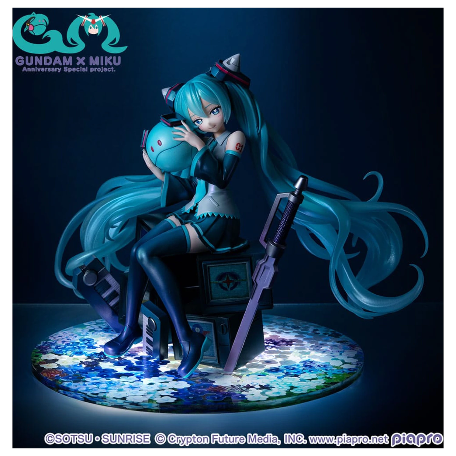 Mobile Suit Gundam x Hatsune Miku Lucrea PVC socha Hatsune Miku x OO Gundam 45. výročí 17 cm fotografii produktu