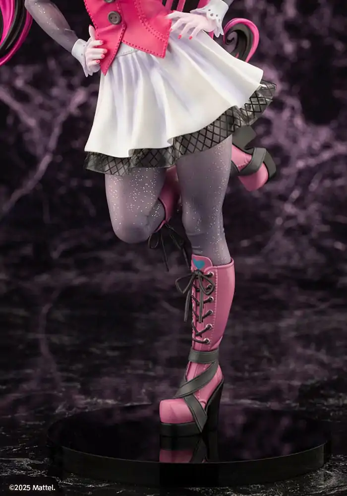 Monster High Bishoujo PVC socha 1/7 Draculaura 26 cm fotografii produktu