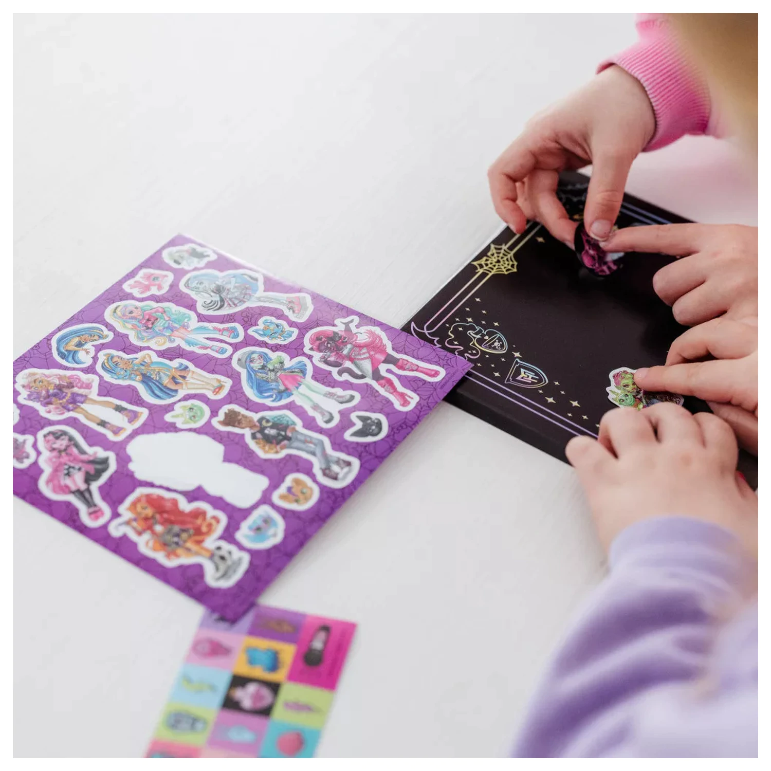 Monster High Dark sada samolepek fotografii produktu