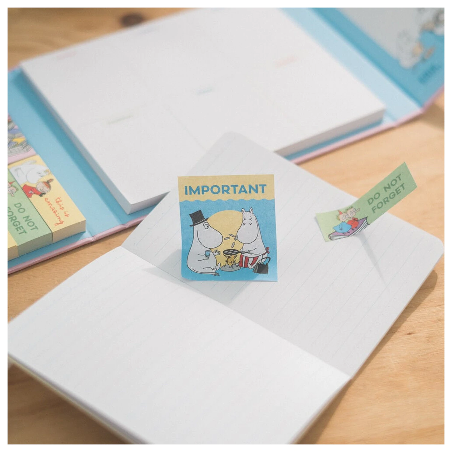 Moomin týdenní plánovač s nalepovacími lístky fotografii produktu