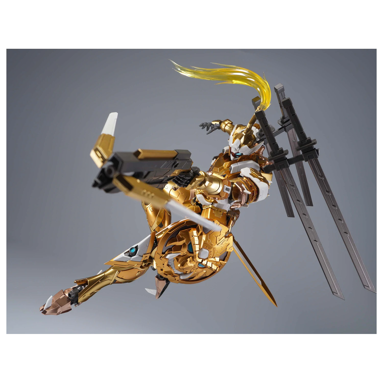 Motor Nuclear MNP-XH08A Type Wei-Yuan Royal Guard Model Kit 19 cm fotografii produktu