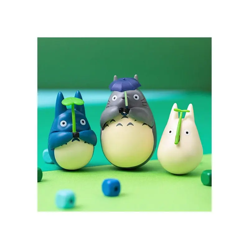 My Neighbor Totoro Figurka s kulatým dnem Malý Totoro s listem 5 cm fotografii produktu