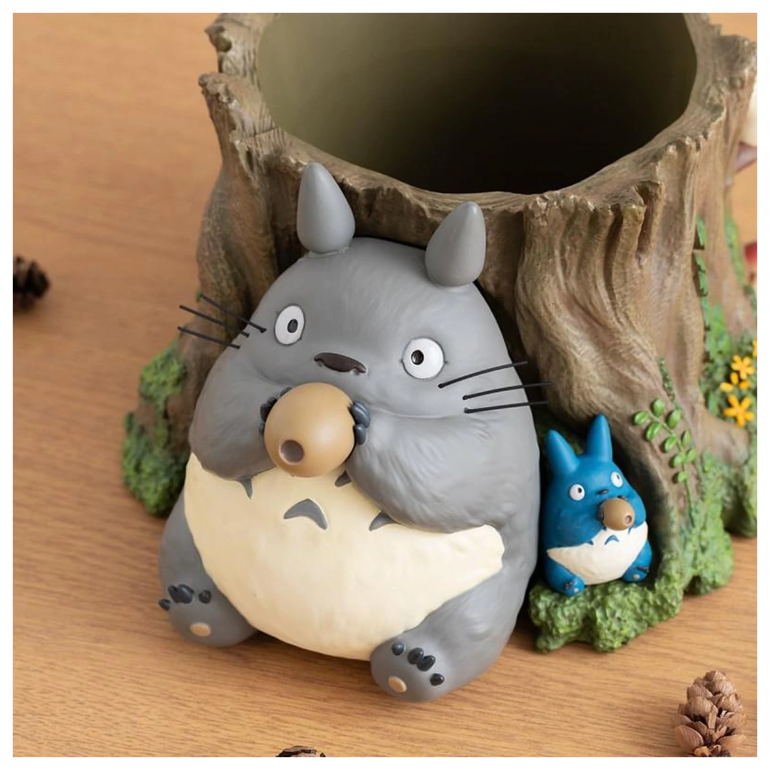 My Neighbor Totoro Totoro květináč z kmene stromu Diorama 17.5 cm fotografii produktu