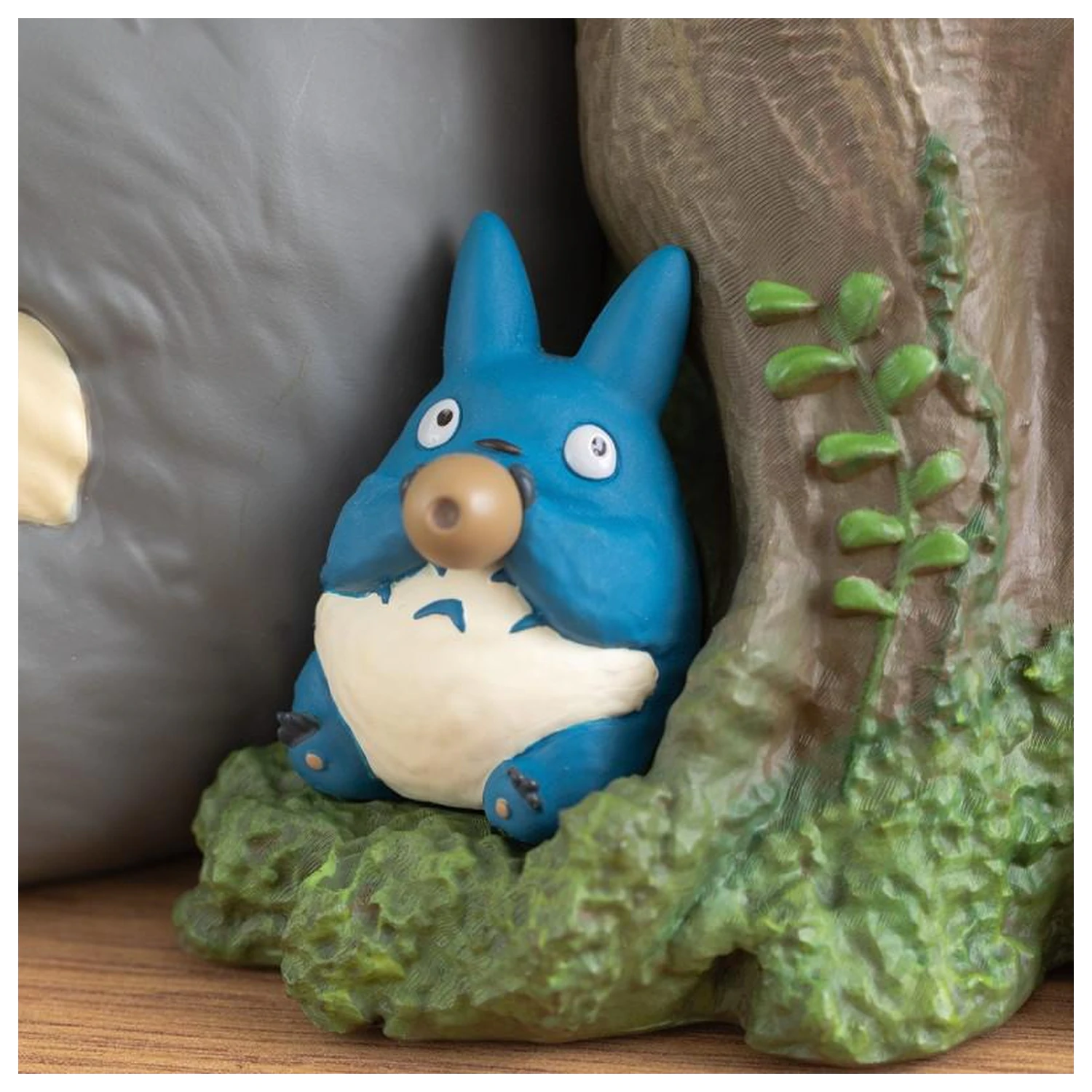 My Neighbor Totoro Totoro květináč z kmene stromu Diorama 17.5 cm fotografii produktu