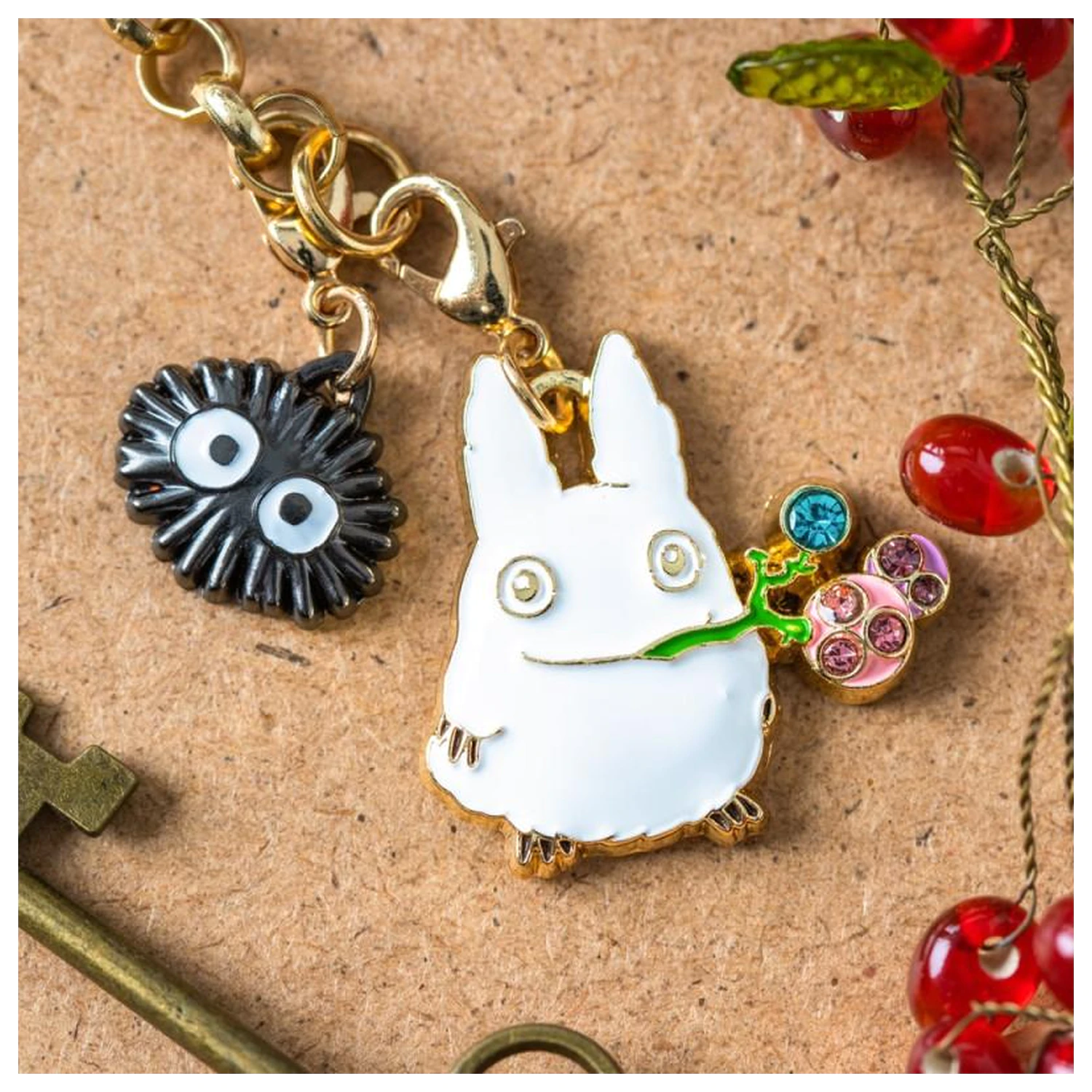 My Neighbor Totoro White Totoro & Fruits Chainette charms  fotografii produktu