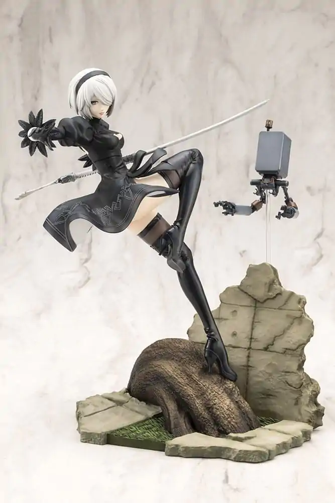 Nier:Automata Ver. 1.1a ARTFX J Socha 1/8 2B 24 cm fotografii produktu