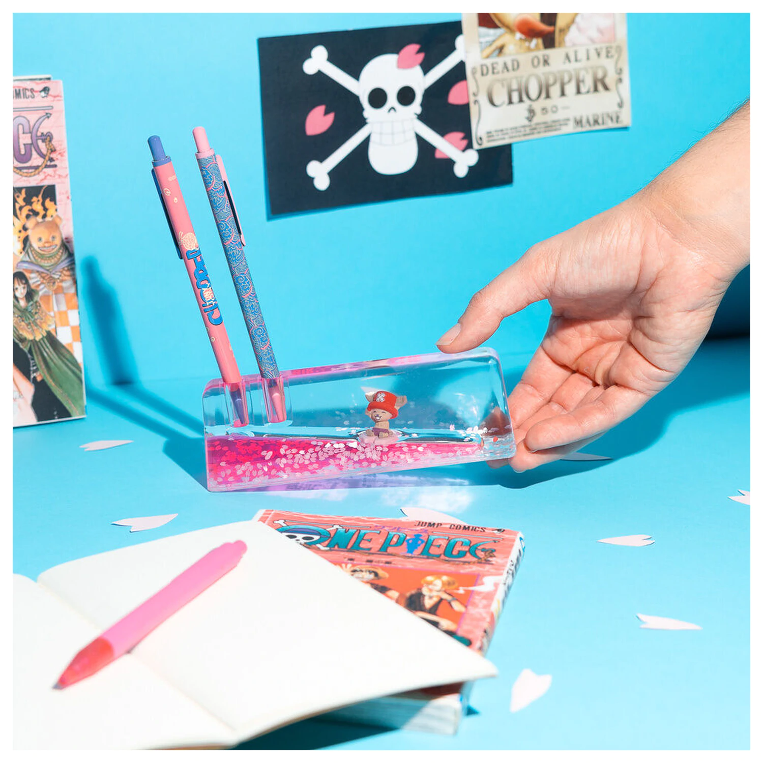 One Piece Chopper sada tužek, pera a akrylového stojánku fotografii produktu
