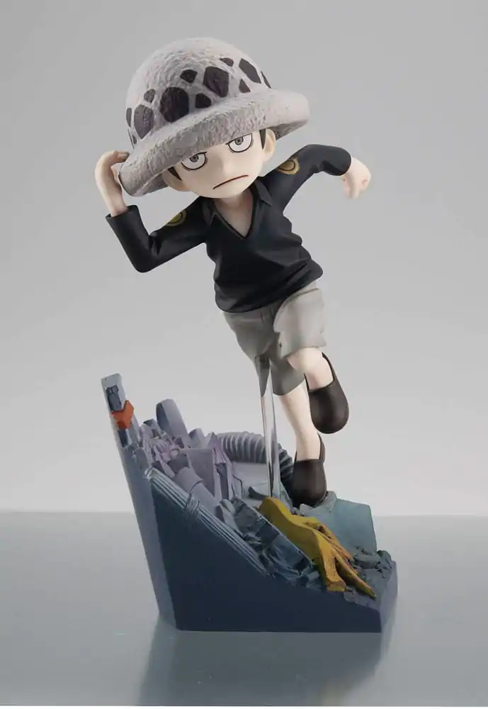 One Piece G.E.M. Series PVC Soška Trafalgar Law Run! Run! Run! 13 cm fotografii produktu