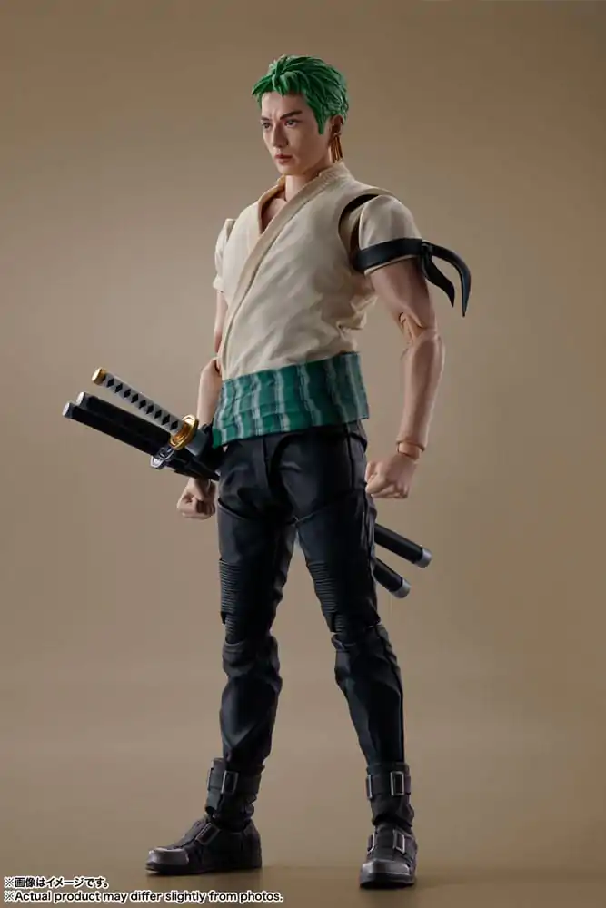 Akční figurka One Piece S.H. Figuarts Roronoa Zoro (Netflix) 14 cm fotografii produktu