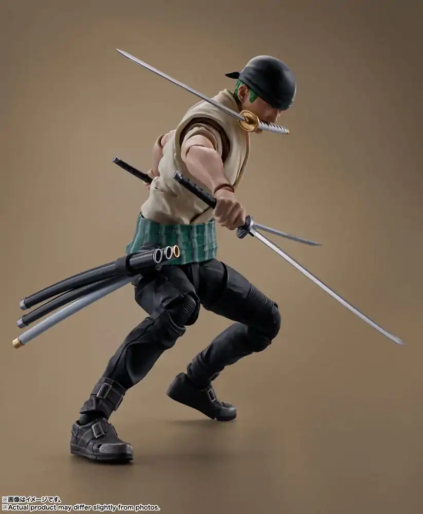 Akční figurka One Piece S.H. Figuarts Roronoa Zoro (Netflix) 14 cm fotografii produktu