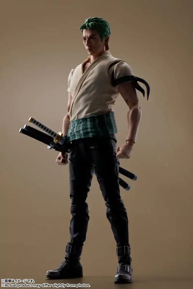 Akční figurka One Piece S.H. Figuarts Roronoa Zoro (Netflix) 14 cm fotografii produktu