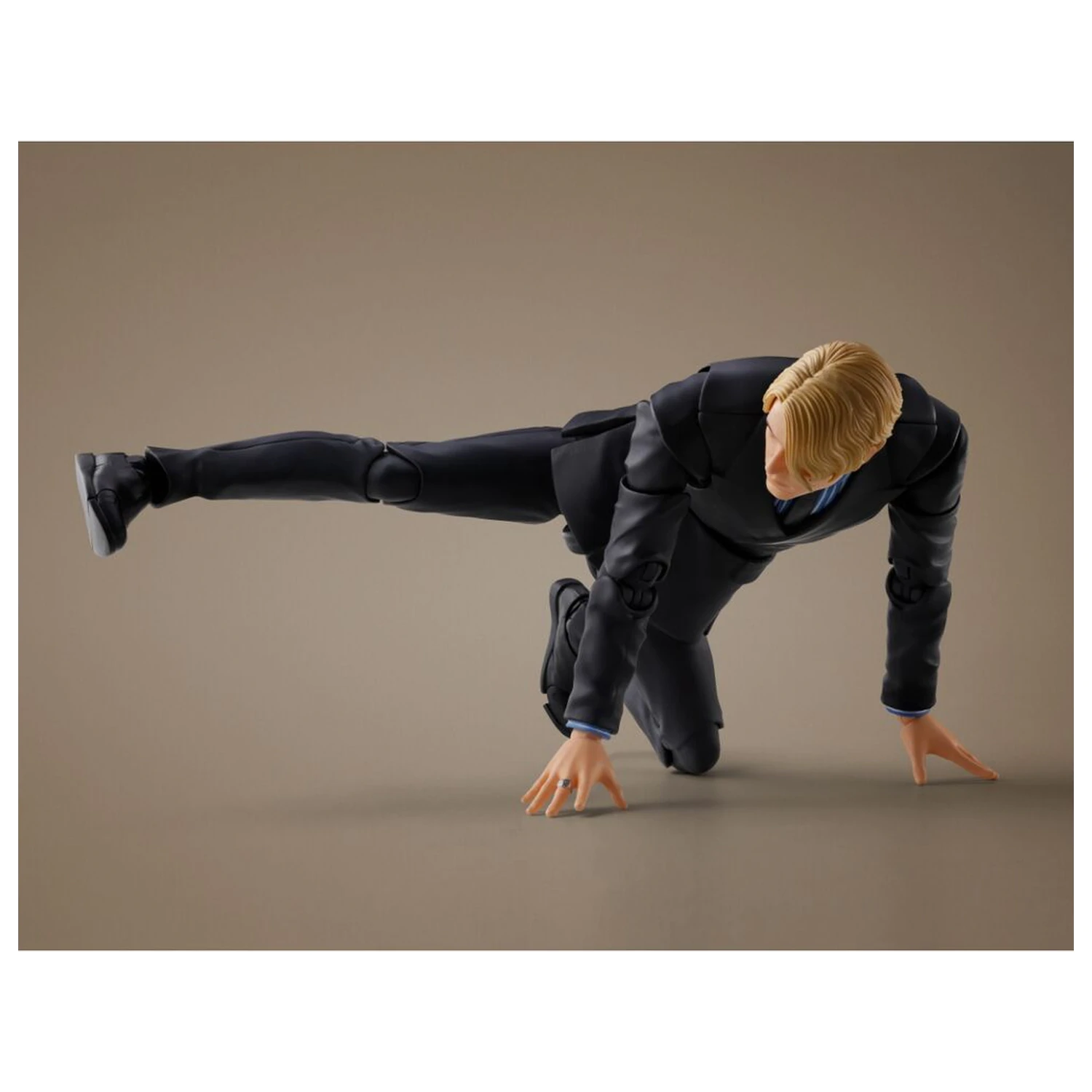 One Piece Sanji S.H. Figuarts figurka 15 cm fotografii produktu