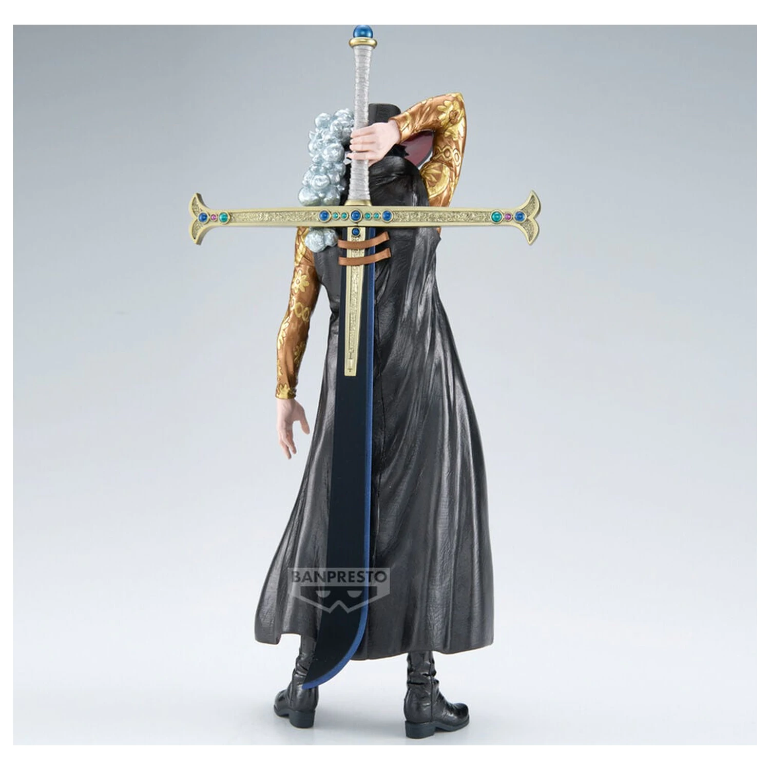 One Piece The Anime figurka Dracule Mihawk 34 cm fotografii produktu