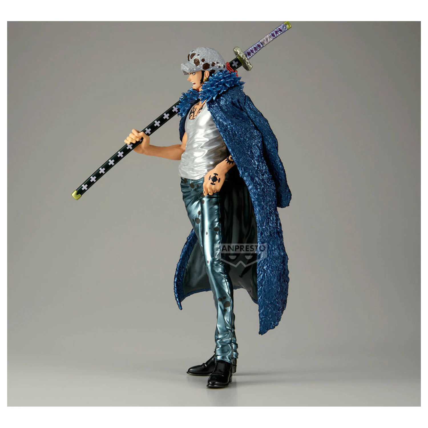 One Piece Trafalgar Law Kovová figurka 31 cm fotografii produktu