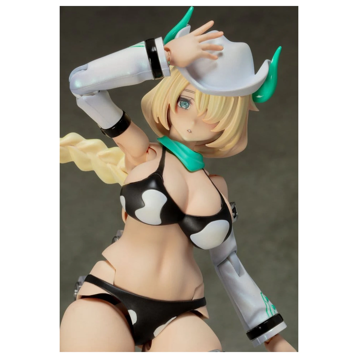 Original Character plastikový model AlienDress Quatre 16 cm fotografii produktu