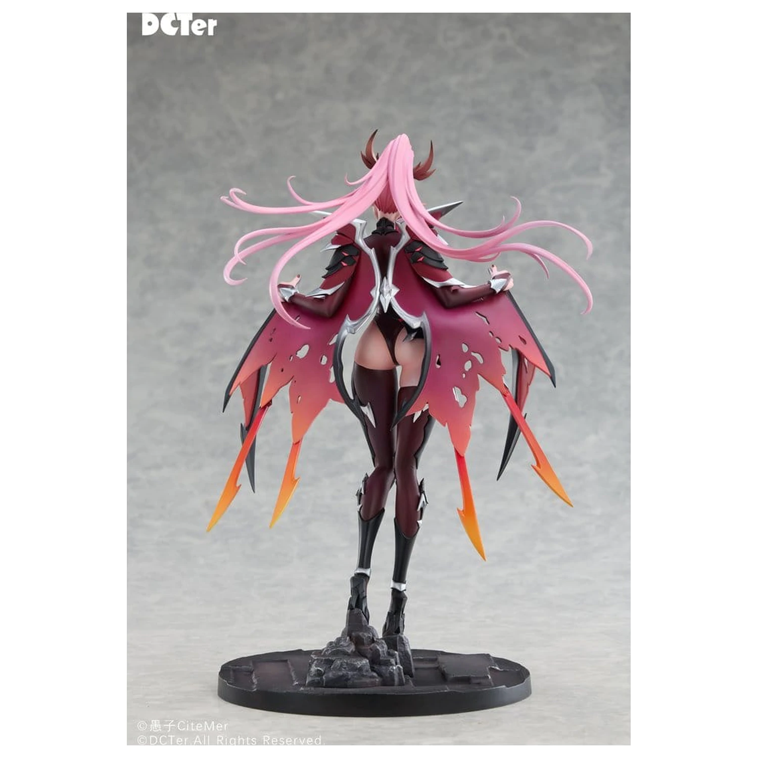 Originální postava PU figurka 1/7 Heslion Draco Bellatrix Feminina 27 cm fotografii produktu