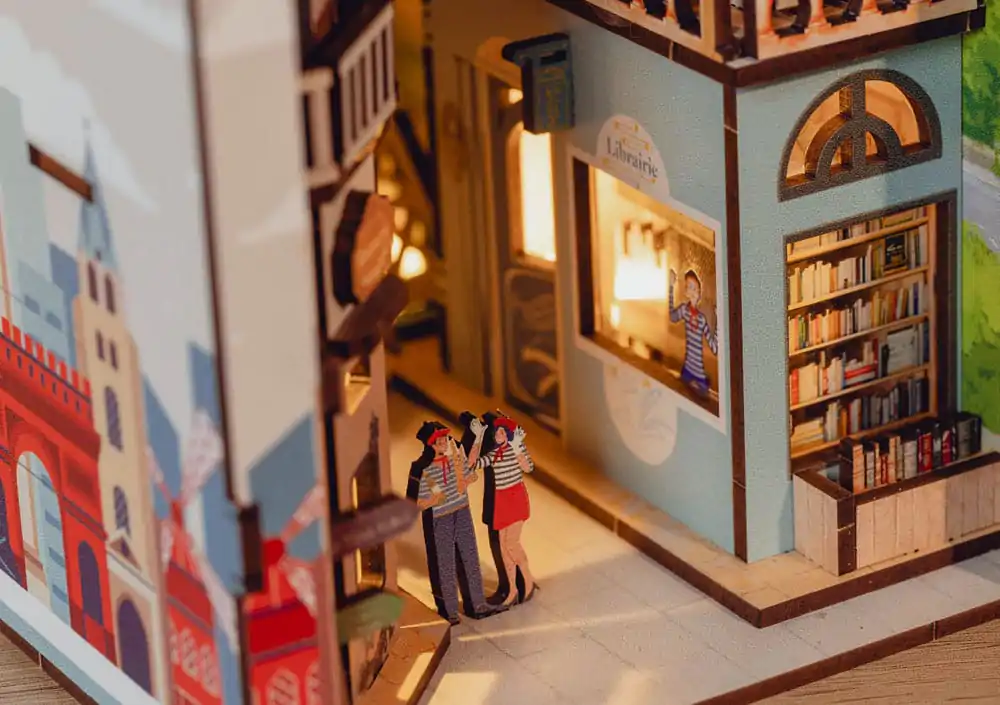 Paris Tiny Adventures Book Nook mini Diorama 23 cm fotografii produktu