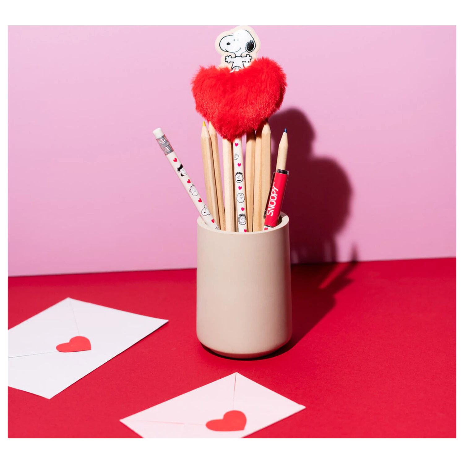 Peanuts Snoopy Pompon pero fotografii produktu