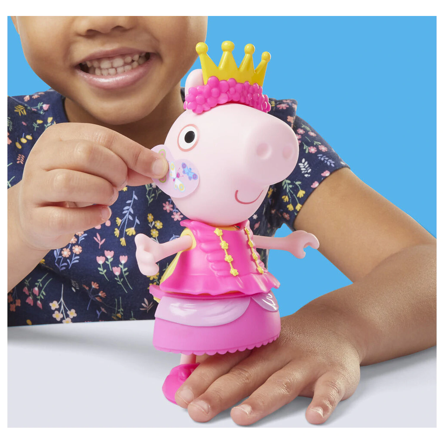 Peppa Pig Peppa's Dress-Up šatní skříň + figurka 15cm fotografii produktu