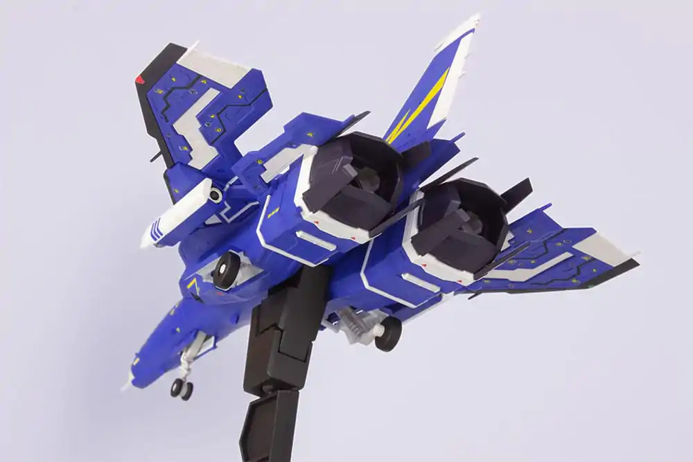 Raiden V Director´s Cut Plastová modelová stavebnice 1/100 FT-00004A Azuma 2P Color Ver. 18 cm fotografii produktu