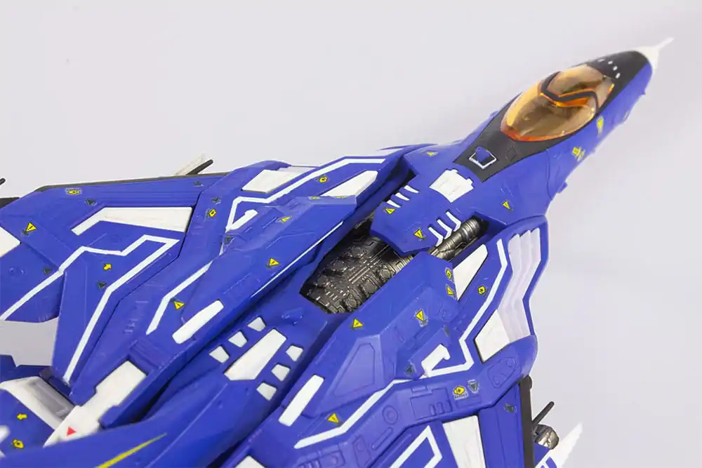 Raiden V Director´s Cut Plastová modelová stavebnice 1/100 FT-00004A Azuma 2P Color Ver. 18 cm fotografii produktu