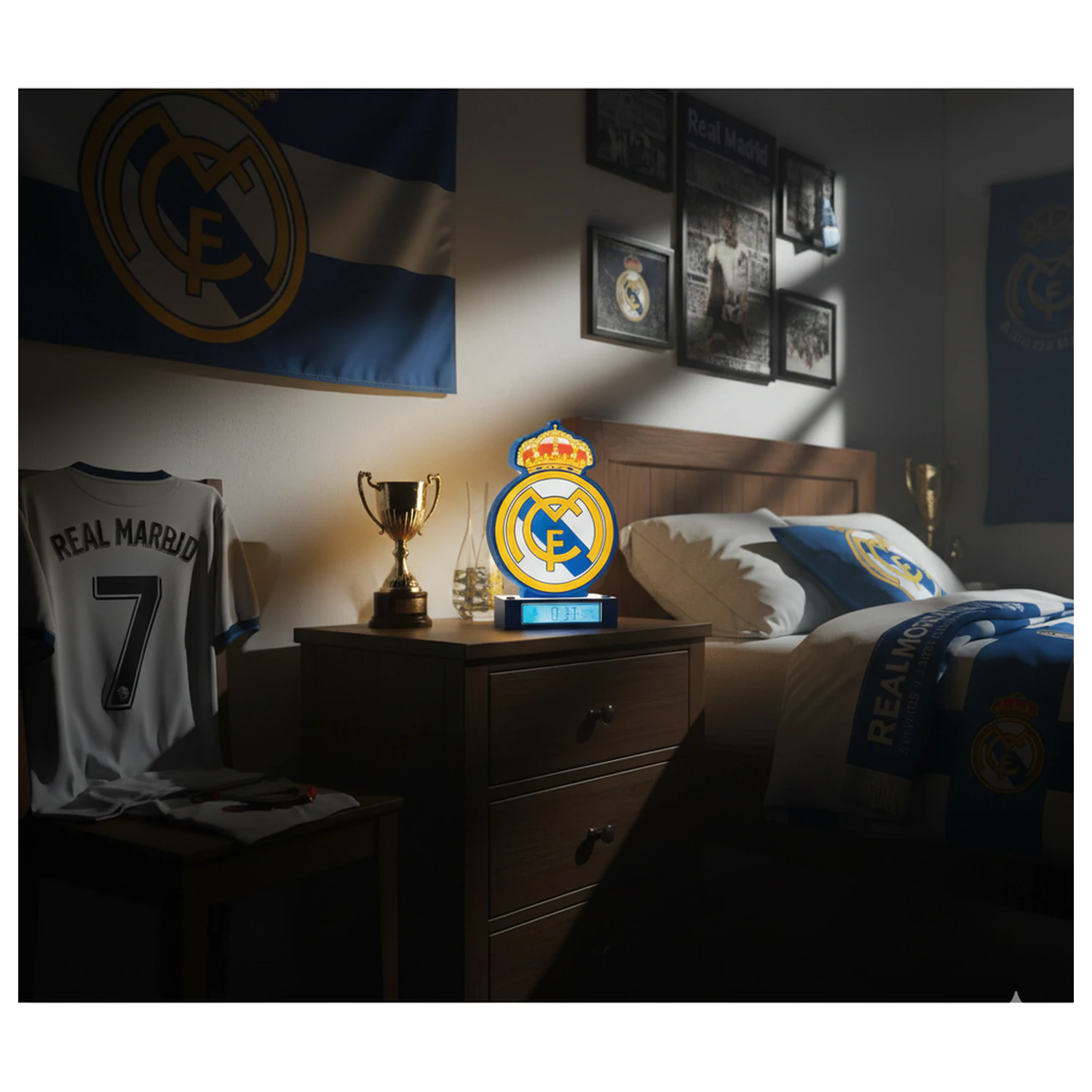 Real Madrid 3D budík s lampou fotografii produktu