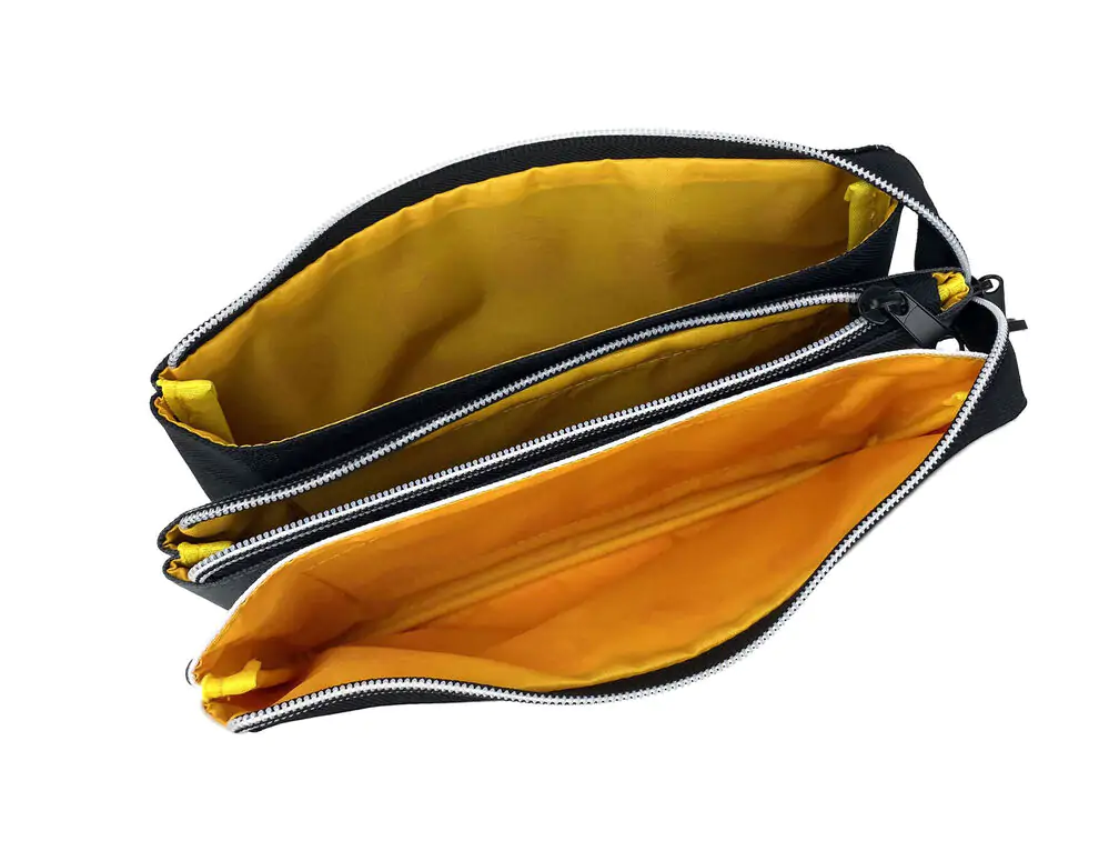 Penál Real Madrid s trojitou přihrádkou fotografii produktu