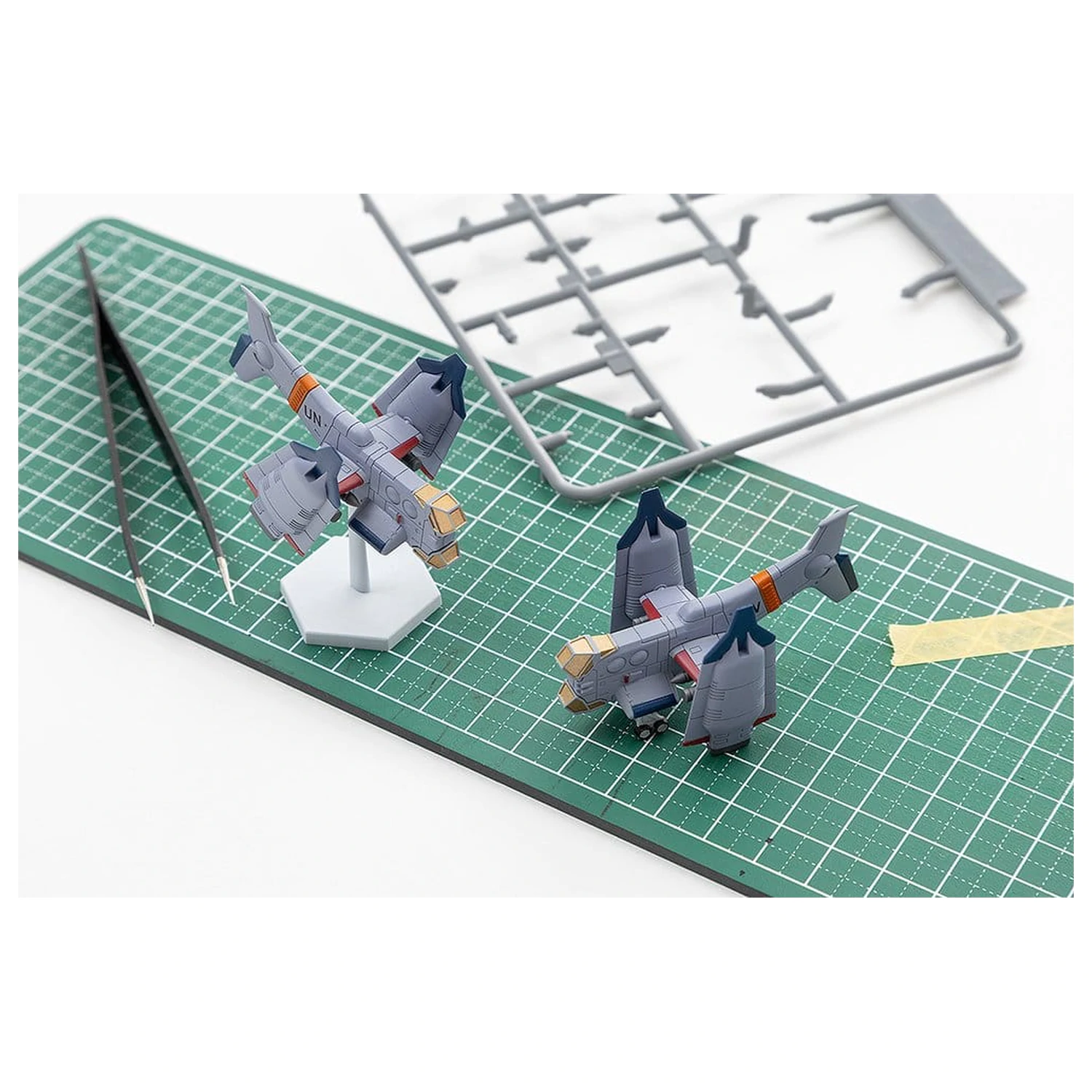 Rebuild of Evangelion SYUTO Tiny Scale Plasticový Model Kit UNAF Close Air Support VTOL Aircraft YAGR-3B 5 cm fotografii produktu