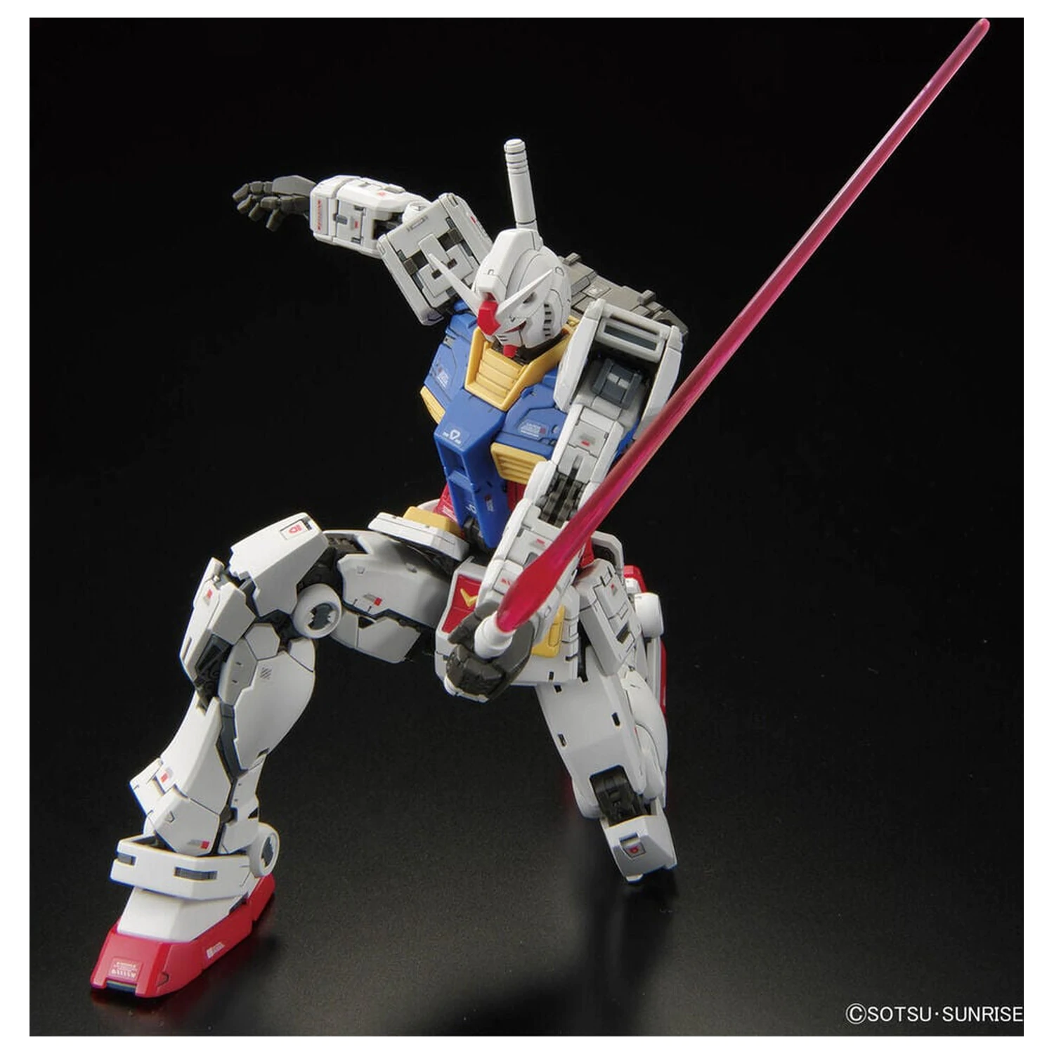 RX-78-2 Gundam Ver. 2.0 Sada modelu RG 1/144 fotografii produktu