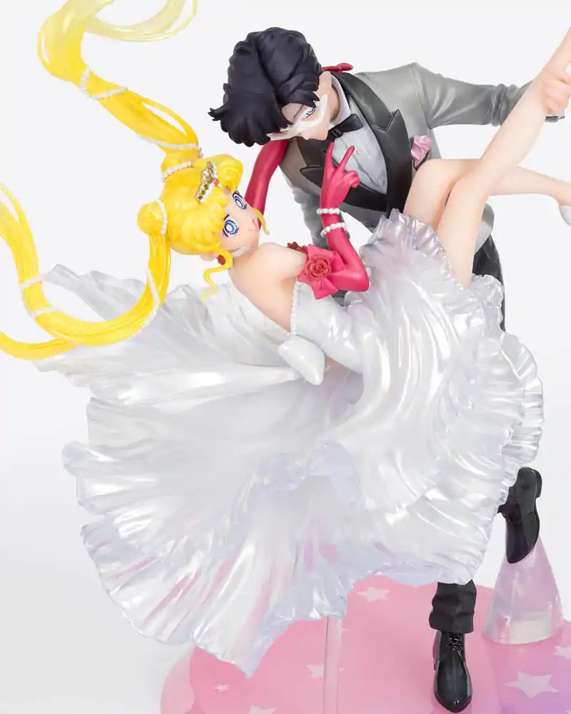 Sailor Moon FiguartsZERO Chouette PVC Socha Usagi & Tuxedo Mask Moonlight Glow Edition 24 cm fotografii produktu