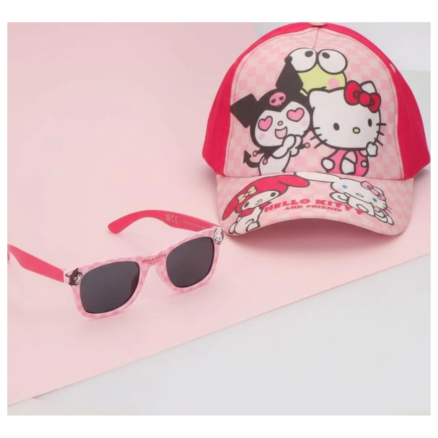Sanrio čepice a sluneční brýle set Hello Kitty B 53 cm fotografii produktu