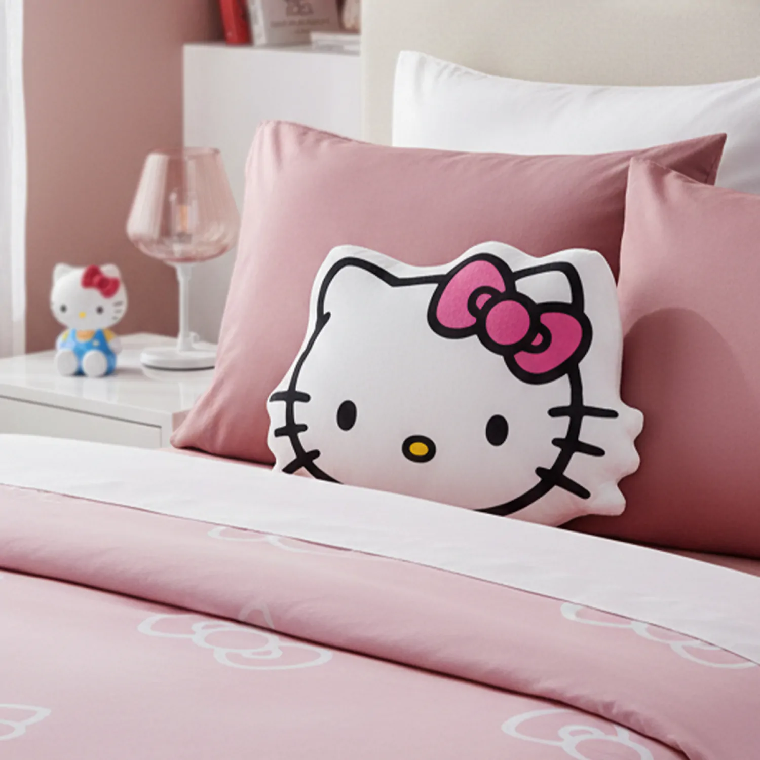Sanrio polštář Hello Kitty obličej 33 cm fotografii produktu