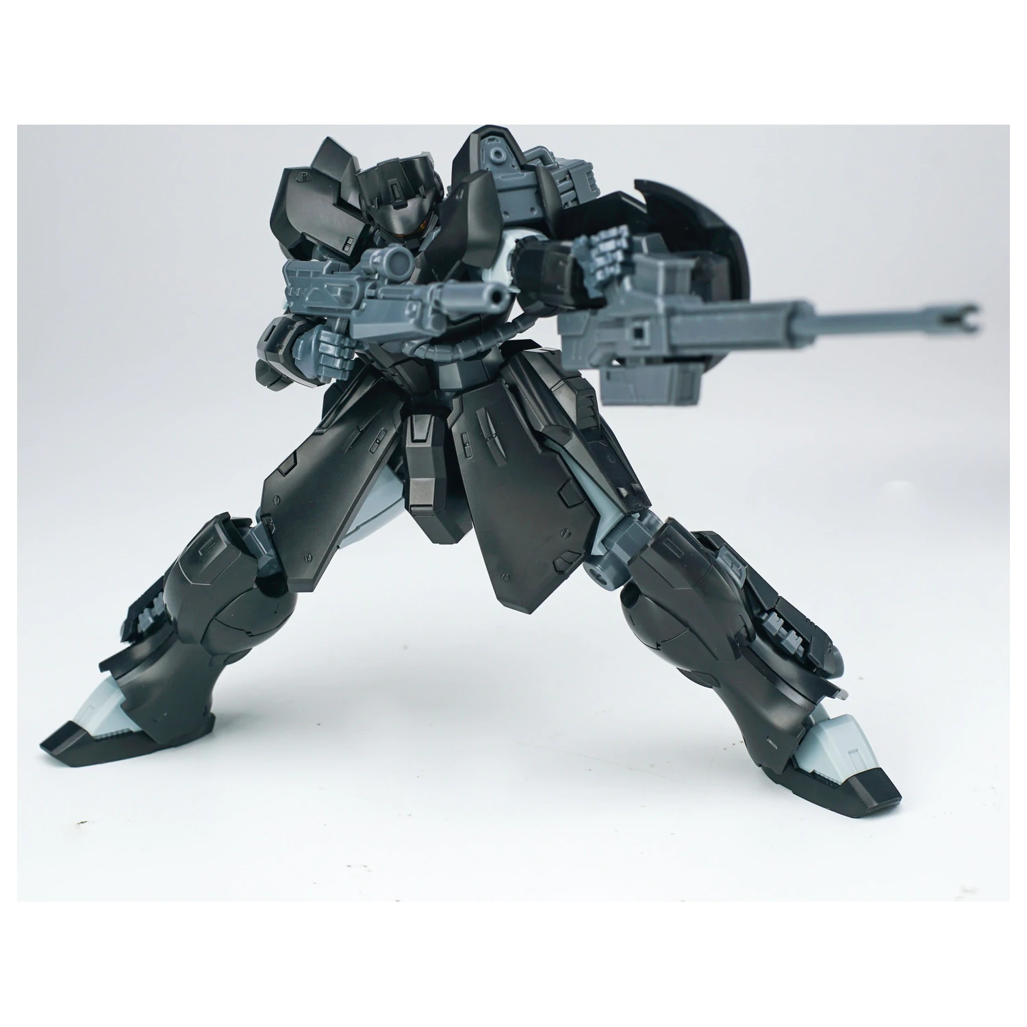 SHEIK MAINLAND Ultra Akční Trooper Zabul (Black) Modelová sada 1/144 fotografii produktu