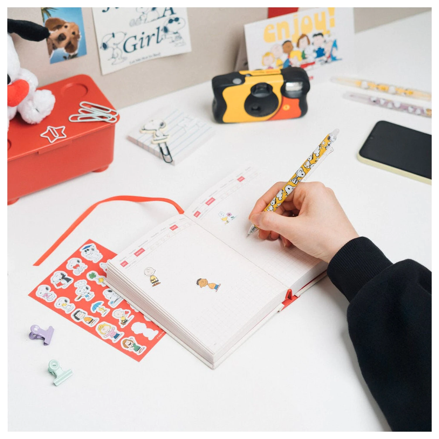 Snoopy A6 nedatovaný denní diář fotografii produktu