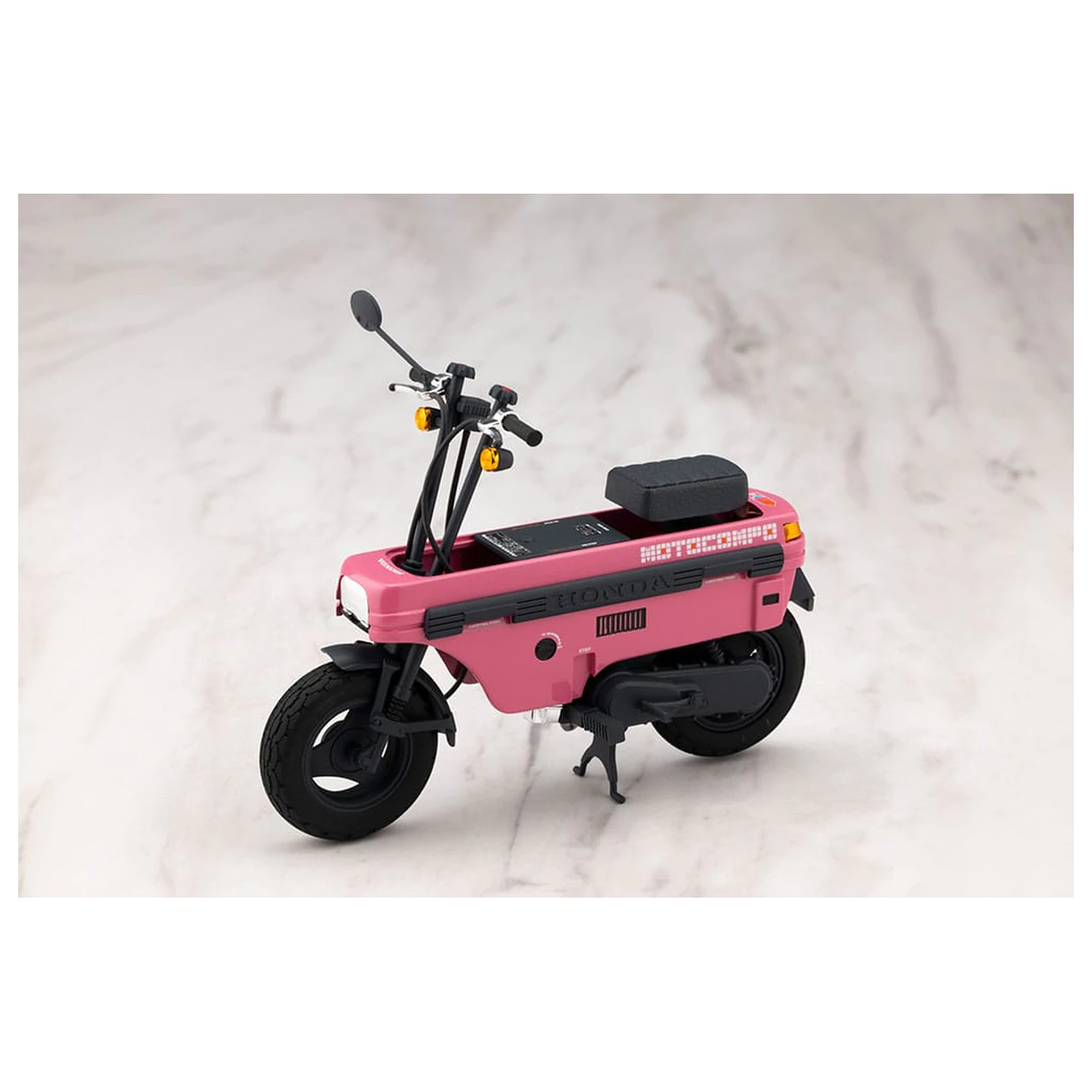Sousai Shojo Teien Plastiková modelová stavebnice 1/10 Emma Koishikawa Nocturne s Honda AB12 Motocompo 14 cm fotografii produktu