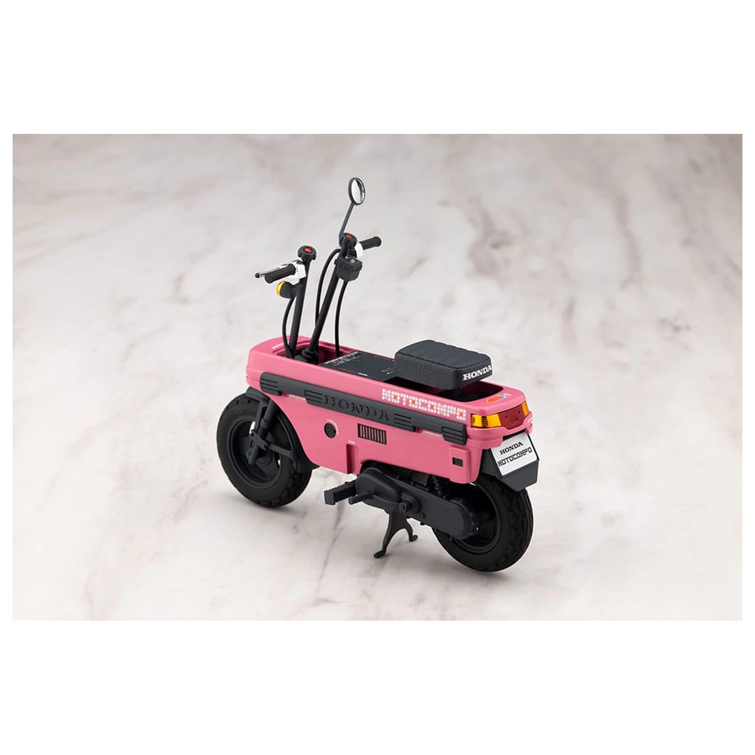 Sousai Shojo Teien Plastiková modelová stavebnice 1/10 Emma Koishikawa Nocturne s Honda AB12 Motocompo 14 cm fotografii produktu